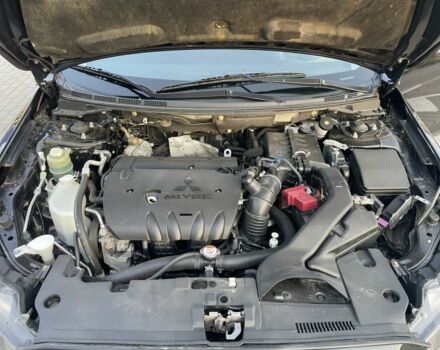 Черный Мицубиси Лансер, объемом двигателя 2.4 л и пробегом 140 тыс. км за 10800 $, фото 10 на Automoto.ua