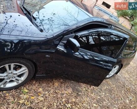 Міцубісі Lancer 2004 у Славянске на Automoto.ua Чорний Міцубісі Lancer, об'ємом двигуна 2 л та пробігом 231 тис. км за 5500 $, фото 1 на Automoto.ua