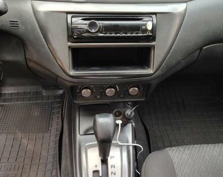 Черный Мицубиси Лансер, объемом двигателя 1.6 л и пробегом 280 тыс. км за 4500 $, фото 14 на Automoto.ua