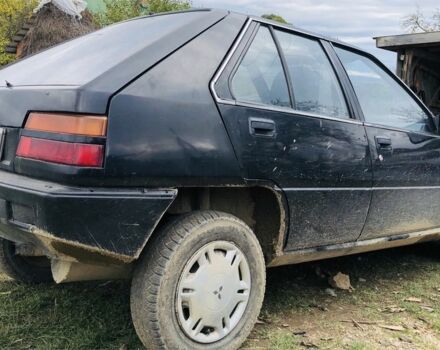 Черный Мицубиси Лансер, объемом двигателя 1.4 л и пробегом 100 тыс. км за 498 $, фото 1 на Automoto.ua