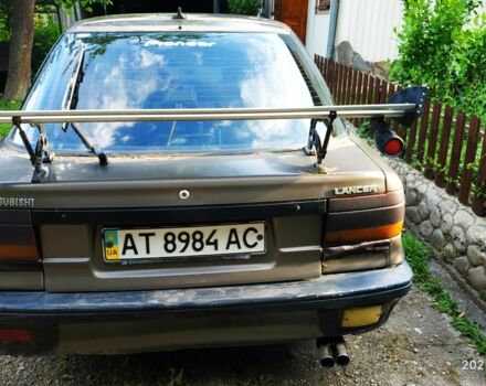 Коричневий Міцубісі Lancer, об'ємом двигуна 1.5 л та пробігом 608 тис. км за 900 $, фото 5 на Automoto.ua