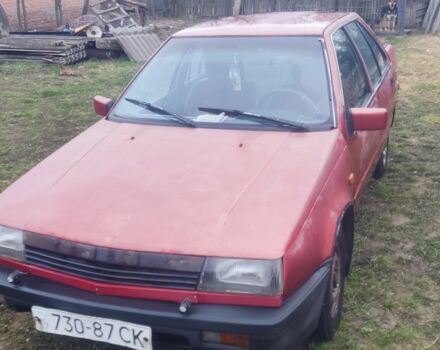 Мицубиси Лансер 1986 в Лубнах на Automoto.ua Красный Мицубиси Лансер, объемом двигателя 0 л и пробегом 460 тыс. км за 286 $, фото 4 на Automoto.ua