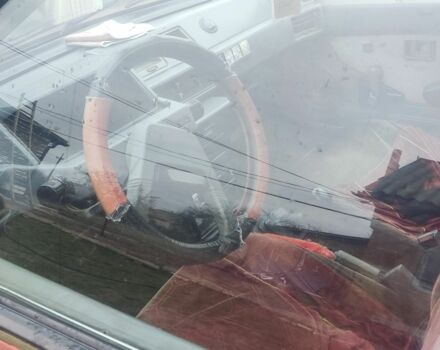 Мицубиси Лансер 1986 в Лубнах на Automoto.ua Красный Мицубиси Лансер, объемом двигателя 0 л и пробегом 460 тыс. км за 286 $, фото 12 на Automoto.ua