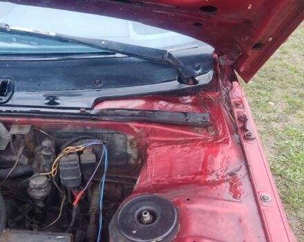 Мицубиси Лансер 1986 в Лубнах на Automoto.ua Красный Мицубиси Лансер, объемом двигателя 0 л и пробегом 460 тыс. км за 286 $, фото 11 на Automoto.ua