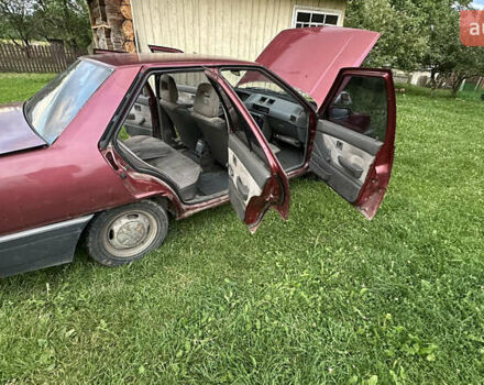 Червоний Міцубісі Lancer, об'ємом двигуна 1.5 л та пробігом 326 тис. км за 800 $, фото 9 на Automoto.ua