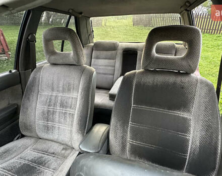 Червоний Міцубісі Lancer, об'ємом двигуна 1.5 л та пробігом 326 тис. км за 800 $, фото 7 на Automoto.ua