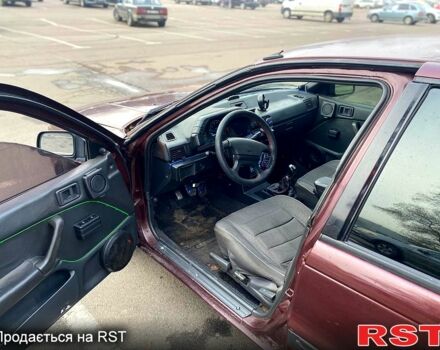 Красный Мицубиси Лансер, объемом двигателя 1.2 л и пробегом 420 тыс. км за 1900 $, фото 2 на Automoto.ua