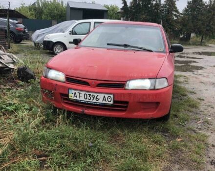 Червоний Міцубісі Lancer, об'ємом двигуна 1.5 л та пробігом 258 тис. км за 1100 $, фото 1 на Automoto.ua