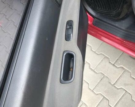 Красный Мицубиси Лансер, объемом двигателя 1.6 л и пробегом 224 тыс. км за 5500 $, фото 9 на Automoto.ua