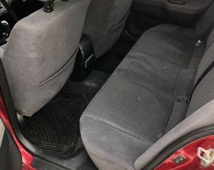 Красный Мицубиси Лансер, объемом двигателя 1.6 л и пробегом 224 тыс. км за 5500 $, фото 7 на Automoto.ua