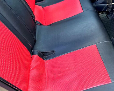 Красный Мицубиси Лансер, объемом двигателя 1.5 л и пробегом 145 тыс. км за 6500 $, фото 8 на Automoto.ua