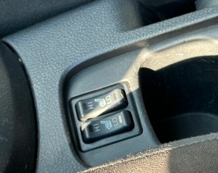 Красный Мицубиси Лансер, объемом двигателя 1.6 л и пробегом 230 тыс. км за 5300 $, фото 18 на Automoto.ua