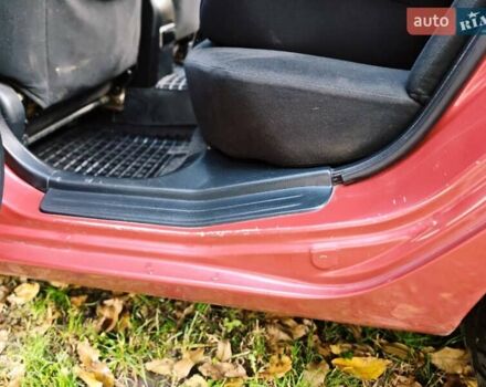 Красный Мицубиси Лансер, объемом двигателя 1.6 л и пробегом 214 тыс. км за 5000 $, фото 12 на Automoto.ua