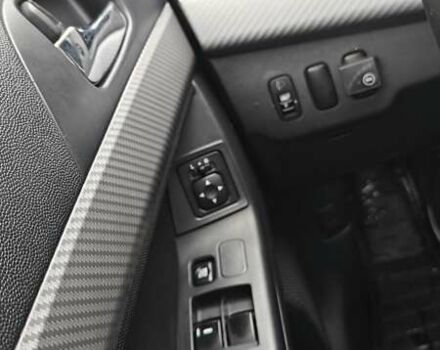 Червоний Міцубісі Lancer, об'ємом двигуна 2 л та пробігом 186 тис. км за 5600 $, фото 14 на Automoto.ua