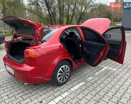 Красный Мицубиси Лансер, объемом двигателя 1.5 л и пробегом 207 тыс. км за 4500 $, фото 10 на Automoto.ua