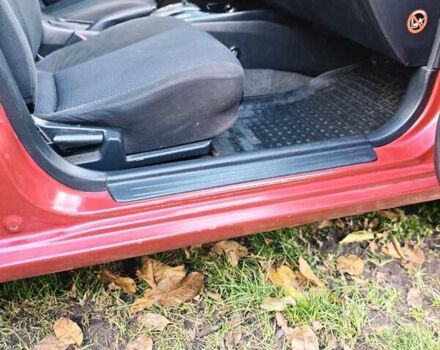 Красный Мицубиси Лансер, объемом двигателя 1.6 л и пробегом 214 тыс. км за 5000 $, фото 14 на Automoto.ua