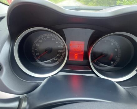 Красный Мицубиси Лансер, объемом двигателя 1.5 л и пробегом 124 тыс. км за 6300 $, фото 8 на Automoto.ua