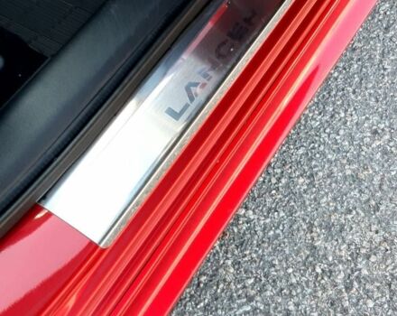 Красный Мицубиси Лансер, объемом двигателя 2 л и пробегом 110 тыс. км за 7500 $, фото 16 на Automoto.ua