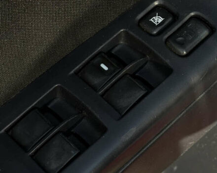 Червоний Міцубісі Lancer, об'ємом двигуна 2 л та пробігом 215 тис. км за 6500 $, фото 14 на Automoto.ua