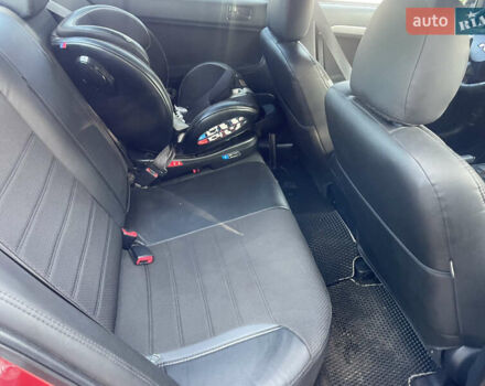 Червоний Міцубісі Lancer, об'ємом двигуна 2 л та пробігом 179 тис. км за 6499 $, фото 12 на Automoto.ua