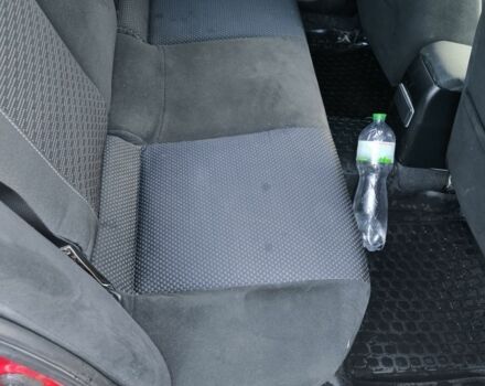 Червоний Міцубісі Lancer, об'ємом двигуна 1.6 л та пробігом 140 тис. км за 6000 $, фото 16 на Automoto.ua