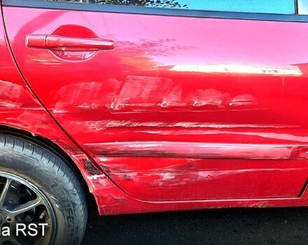 Червоний Міцубісі Lancer, об'ємом двигуна 1.6 л та пробігом 266 тис. км за 2900 $, фото 6 на Automoto.ua