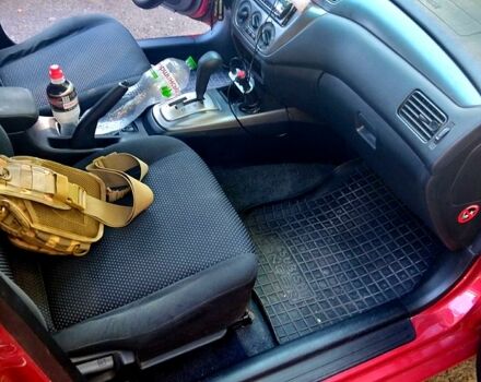 Красный Мицубиси Лансер, объемом двигателя 1.6 л и пробегом 144 тыс. км за 6000 $, фото 7 на Automoto.ua