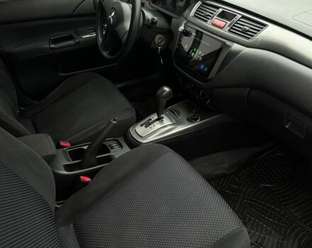 Червоний Міцубісі Lancer, об'ємом двигуна 1.6 л та пробігом 224 тис. км за 4300 $, фото 6 на Automoto.ua