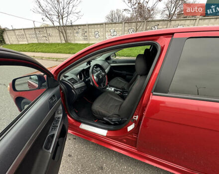 Червоний Міцубісі Lancer, об'ємом двигуна 2 л та пробігом 366 тис. км за 6500 $, фото 5 на Automoto.ua