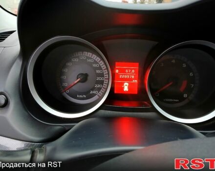 Червоний Міцубісі Lancer, об'ємом двигуна 2 л та пробігом 228 тис. км за 6500 $, фото 2 на Automoto.ua