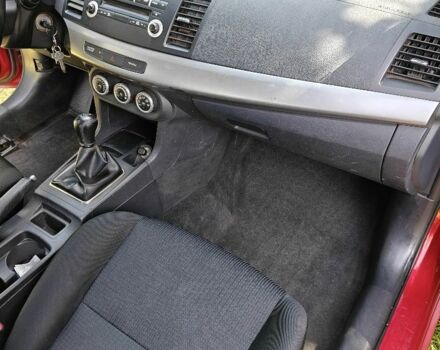 Червоний Міцубісі Lancer, об'ємом двигуна 0 л та пробігом 144 тис. км за 5600 $, фото 5 на Automoto.ua