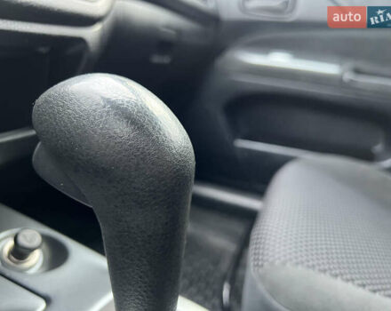 Міцубісі Lancer 2009 у Вінниці на Automoto.ua Червоний Міцубісі Lancer, об'ємом двигуна 1.58 л та пробігом 133 тис. км за 6750 $, фото 40 на Automoto.ua