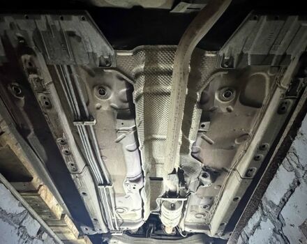 Красный Мицубиси Лансер, объемом двигателя 2 л и пробегом 260 тыс. км за 7300 $, фото 6 на Automoto.ua