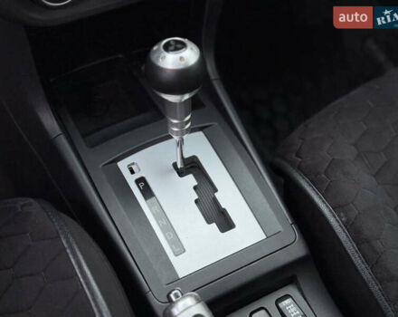 Червоний Міцубісі Lancer, об'ємом двигуна 2.36 л та пробігом 175 тис. км за 7999 $, фото 16 на Automoto.ua