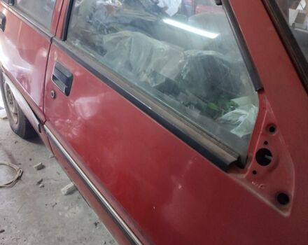 Красный Мицубиси Лансер, объемом двигателя 0 л и пробегом 250 тыс. км за 450 $, фото 2 на Automoto.ua