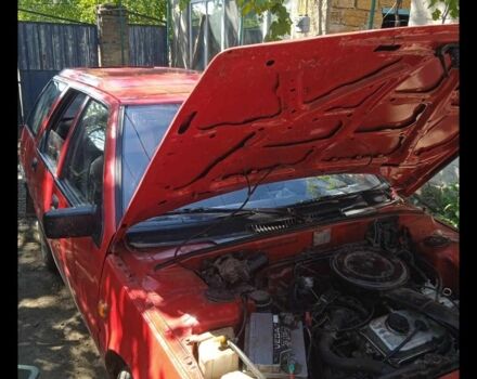 Красный Мицубиси Лансер, объемом двигателя 1.5 л и пробегом 150 тыс. км за 1500 $, фото 1 на Automoto.ua