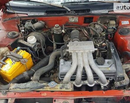 Червоний Міцубісі Lancer, об'ємом двигуна 1.8 л та пробігом 250 тис. км за 2300 $, фото 2 на Automoto.ua