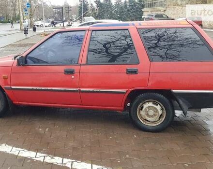 Червоний Міцубісі Lancer, об'ємом двигуна 1.8 л та пробігом 250 тис. км за 2300 $, фото 4 на Automoto.ua