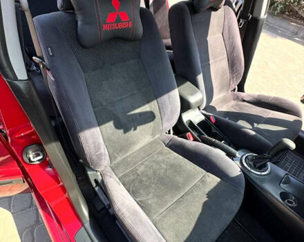 Червоний Міцубісі Lancer, об'ємом двигуна 1.6 л та пробігом 205 тис. км за 4400 $, фото 3 на Automoto.ua