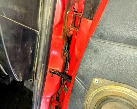 Червоний Міцубісі Lancer, об'ємом двигуна 1.5 л та пробігом 0 тис. км за 350 $, фото 1 на Automoto.ua