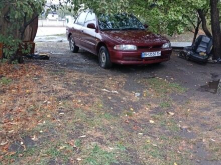 Мицубиси Лансер 1995 в Подольск (Котовск) на Automoto.ua Красный Мицубиси Лансер, объемом двигателя 1.3 л и пробегом 1 тыс. км за 1400 $, фото 1 на Automoto.ua