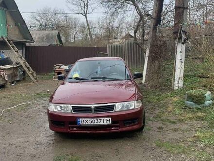 Міцубісі Lancer 1998 у Хмельницькому на Automoto.ua Червоний Міцубісі Lancer, об'ємом двигуна 1.3 л та пробігом 330 тис. км за 2200 $, фото 1 на Automoto.ua