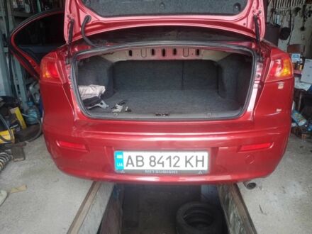 Міцубісі Lancer 2008 у Бердичеве на Automoto.ua Червоний Міцубісі Lancer, об'ємом двигуна 1.5 л та пробігом 100 тис. км за 2500 $, фото 1 на Automoto.ua