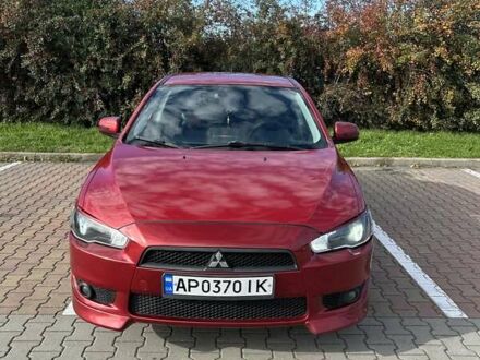 Мицубиси Лансер 2008 в Тячеве на Automoto.ua Красный Мицубиси Лансер, объемом двигателя 2 л и пробегом 227 тыс. км за 7000 $, фото 1 на Automoto.ua