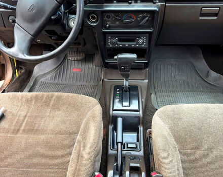 Міцубісі Lancer, об'ємом двигуна 1.5 л та пробігом 360 тис. км за 650 $, фото 1 на Automoto.ua
