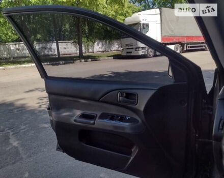 Міцубісі Lancer, об'ємом двигуна 1.58 л та пробігом 229 тис. км за 4350 $, фото 10 на Automoto.ua