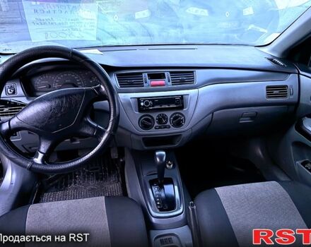 Мицубиси Лансер, объемом двигателя 1.3 л и пробегом 230 тыс. км за 2800 $, фото 8 на Automoto.ua