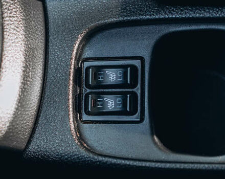 Міцубісі Lancer, об'ємом двигуна 1.6 л та пробігом 160 тис. км за 5800 $, фото 11 на Automoto.ua