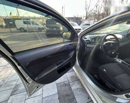 Міцубісі Lancer, об'ємом двигуна 2 л та пробігом 250 тис. км за 8400 $, фото 14 на Automoto.ua