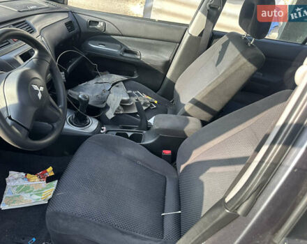 Міцубісі Lancer, об'ємом двигуна 1.6 л та пробігом 200 тис. км за 999 $, фото 5 на Automoto.ua